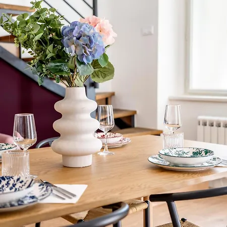 Two Designer Centre Apartment Prag