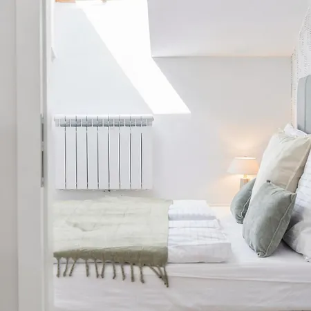 Apartment Two Designer Centre